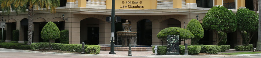 An image of the front view of the offices of Steinberg Garellek in Boca Raton. 